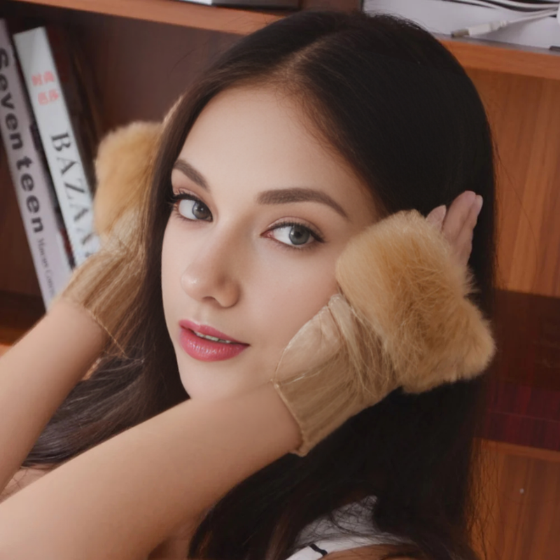 Cozy Faux Fur Fingerless Gloves for Winter