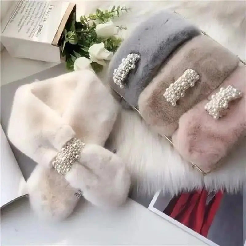Luxurious Faux-Fur Pearl-Embellished Winter Scarf