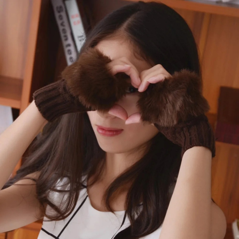 Cozy Faux Fur Fingerless Gloves for Winter