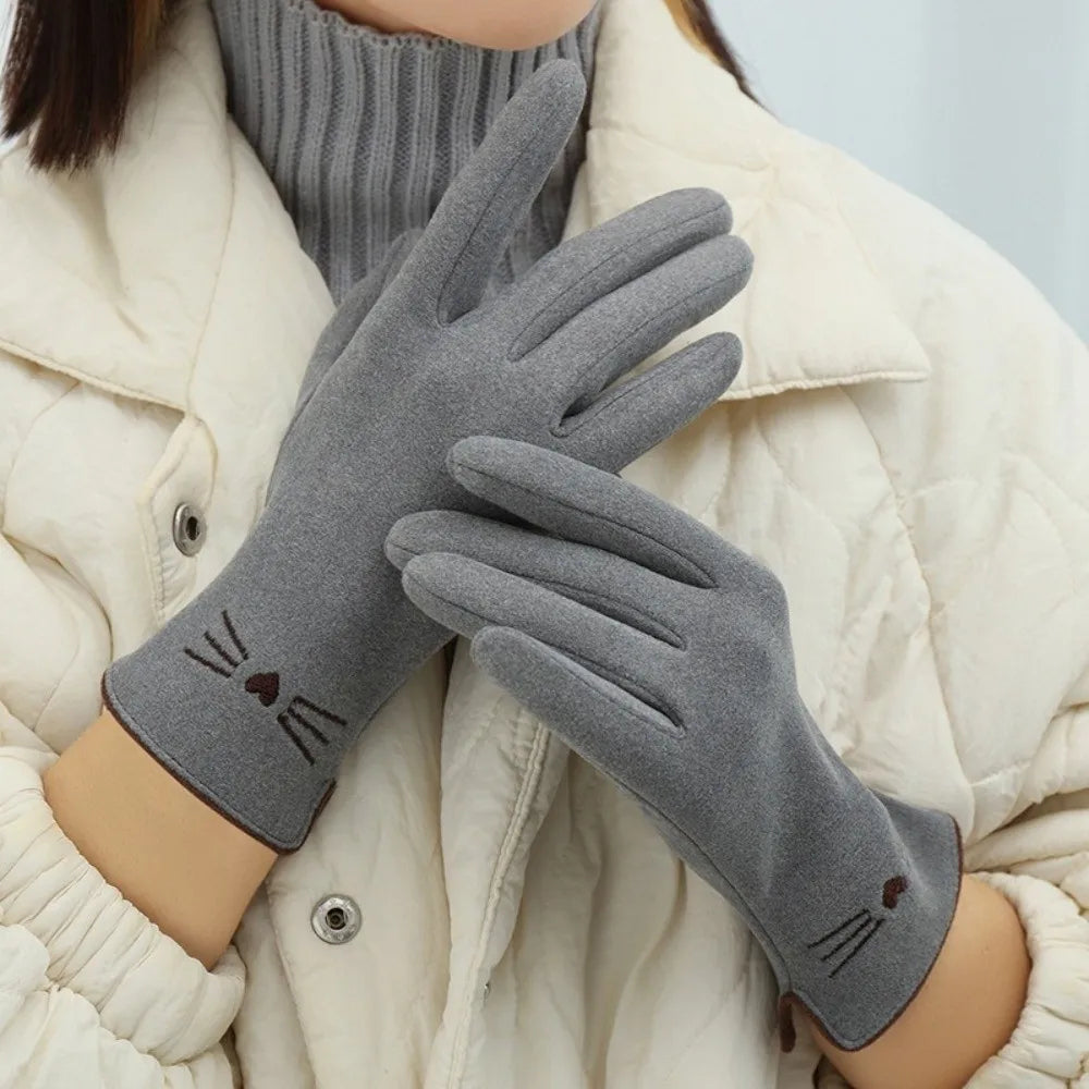 Cozy Women's Cat-Themed Touchscreen Winter Gloves
