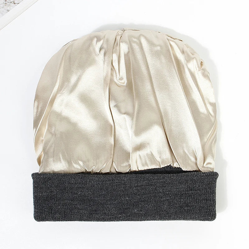 Women's Satin-Lined Beanie Hat for Cozy Warmth and Style