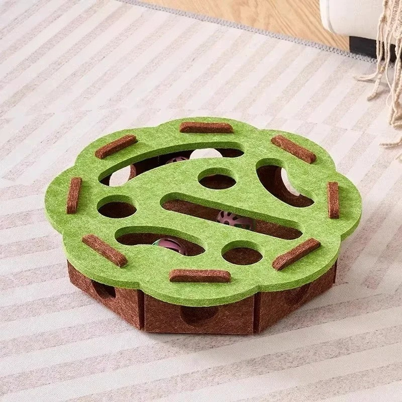 Felt Interactive Cat Puzzle Box