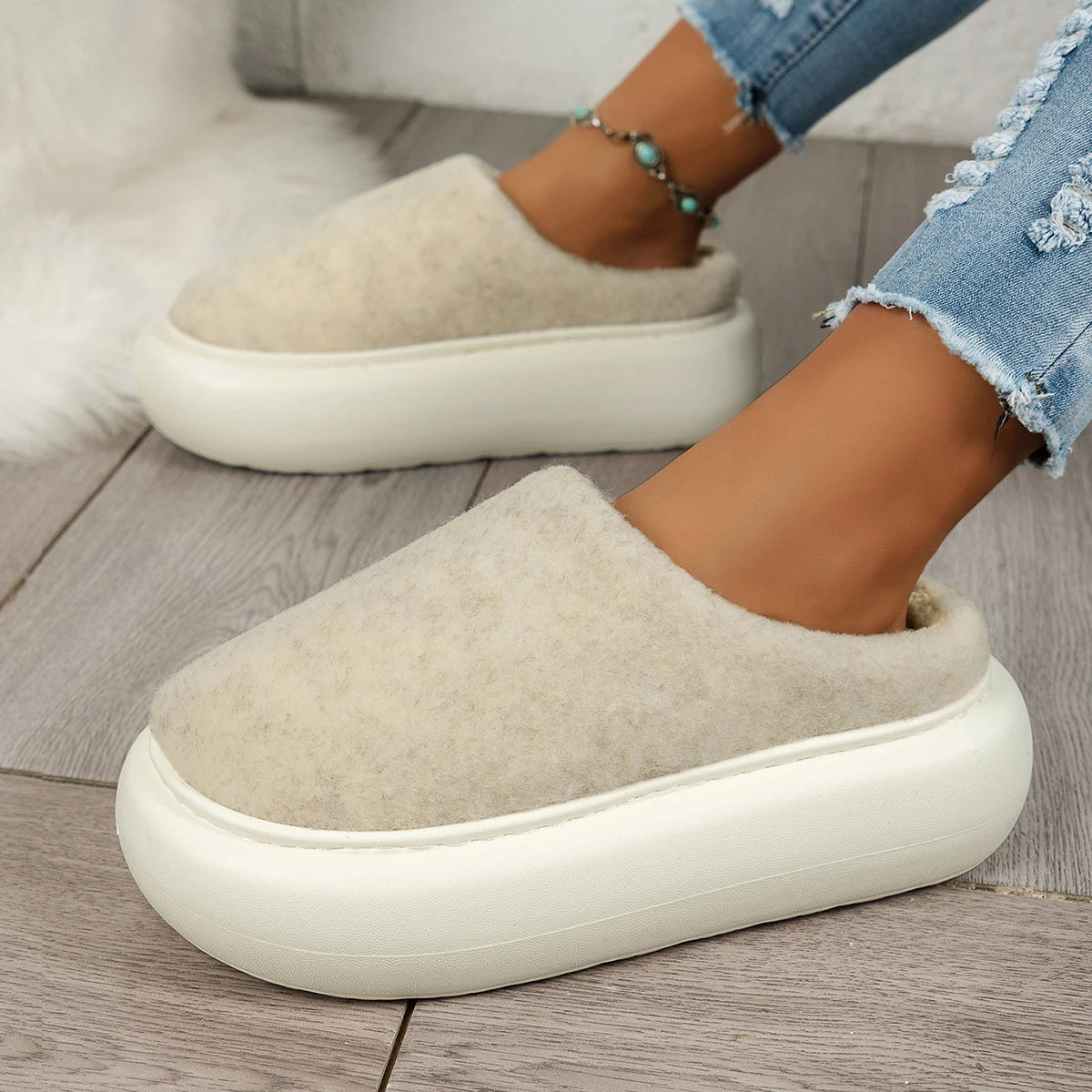 Cozy Plush Indoor Slippers for Women