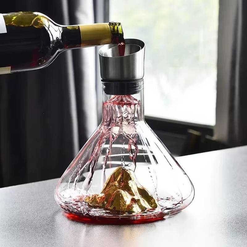 Crystal Glass Wine Decanter with Aerator