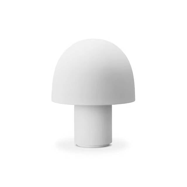 Sleek Wireless Table Lamp