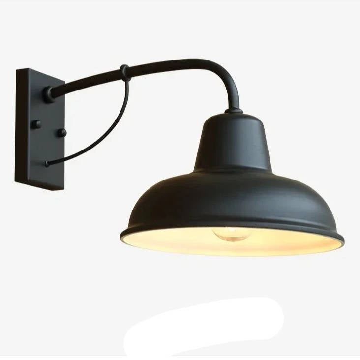 Antique-Style Barn Light with Vintage Charm