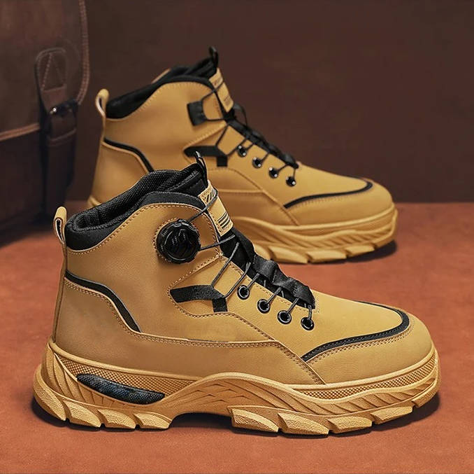 Men's Rugged Heavy-Duty Work Boots for Tough Jobs