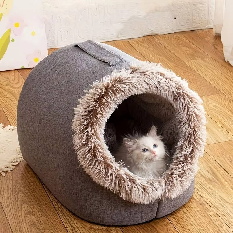 Cozy Winter Cat Bed for Warm, Snug Naps