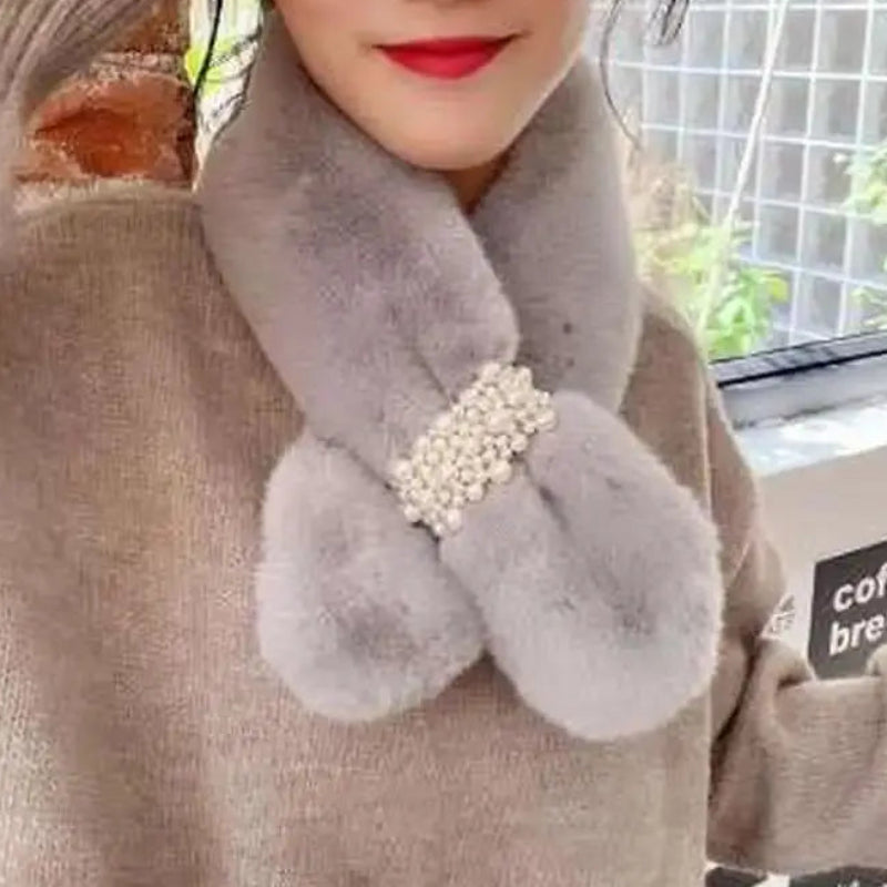 Luxurious Faux-Fur Pearl-Embellished Winter Scarf