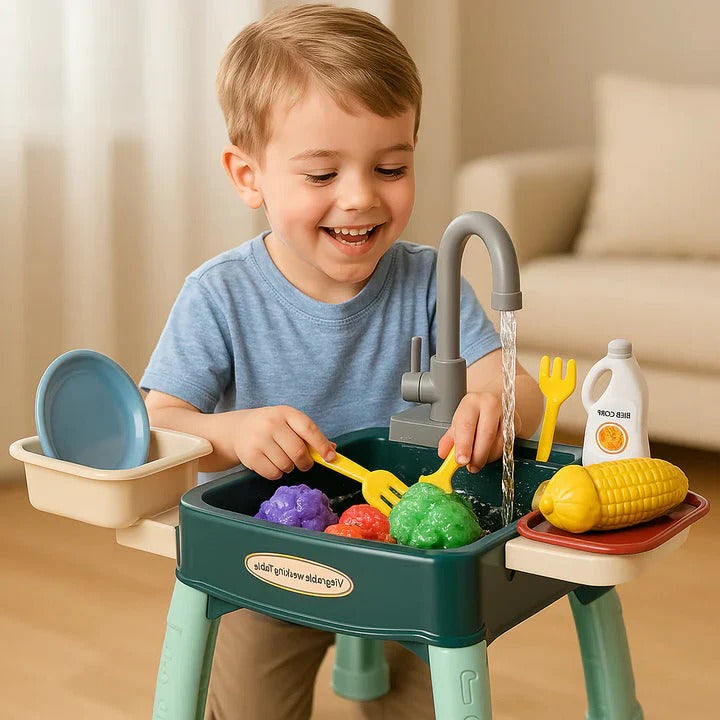 Kids’ Play Kitchen with Realistic Flowing Water Feature