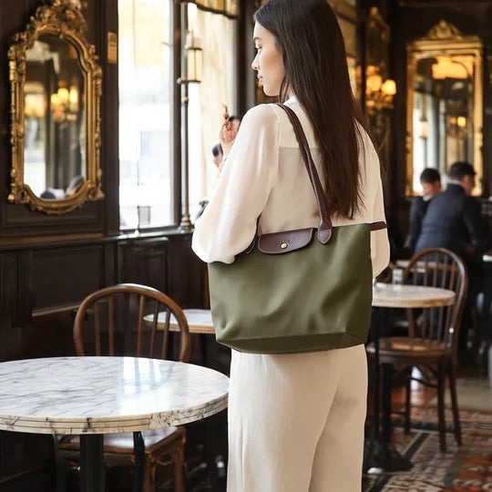 Chic Women's Handbag