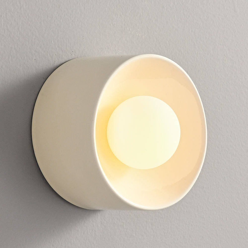 Minimalist Nordic Black Wall Lamp