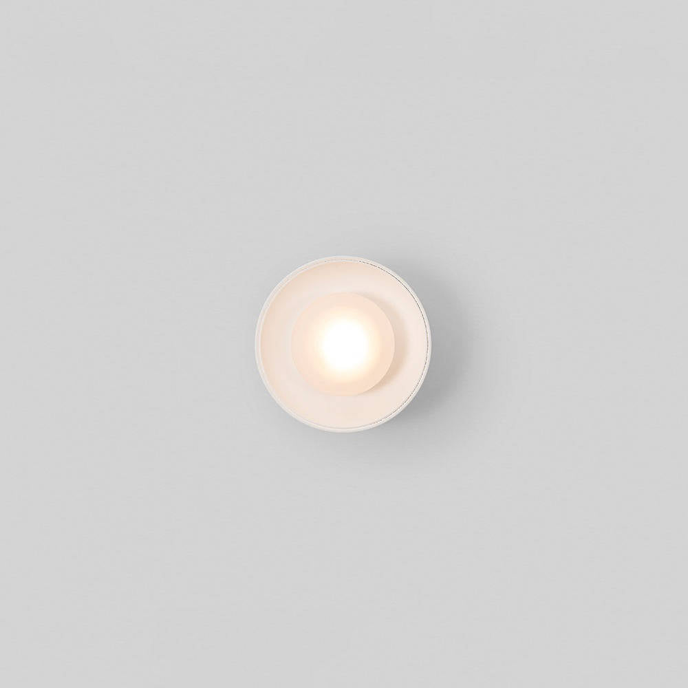 Minimalist Nordic Black Wall Lamp